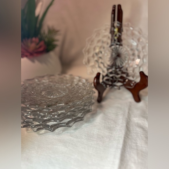 Set of 6 Fostoria 7” cake plates - Picture 5 of 8